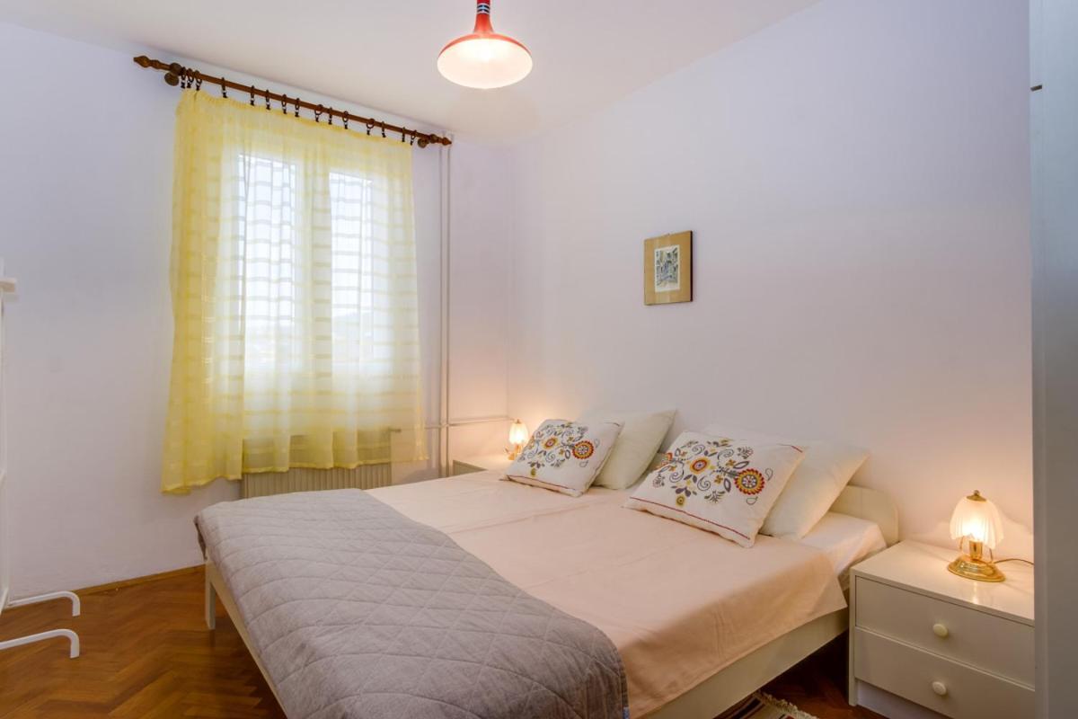 Apartmani Nadalina Veli Lošinj 外观 照片