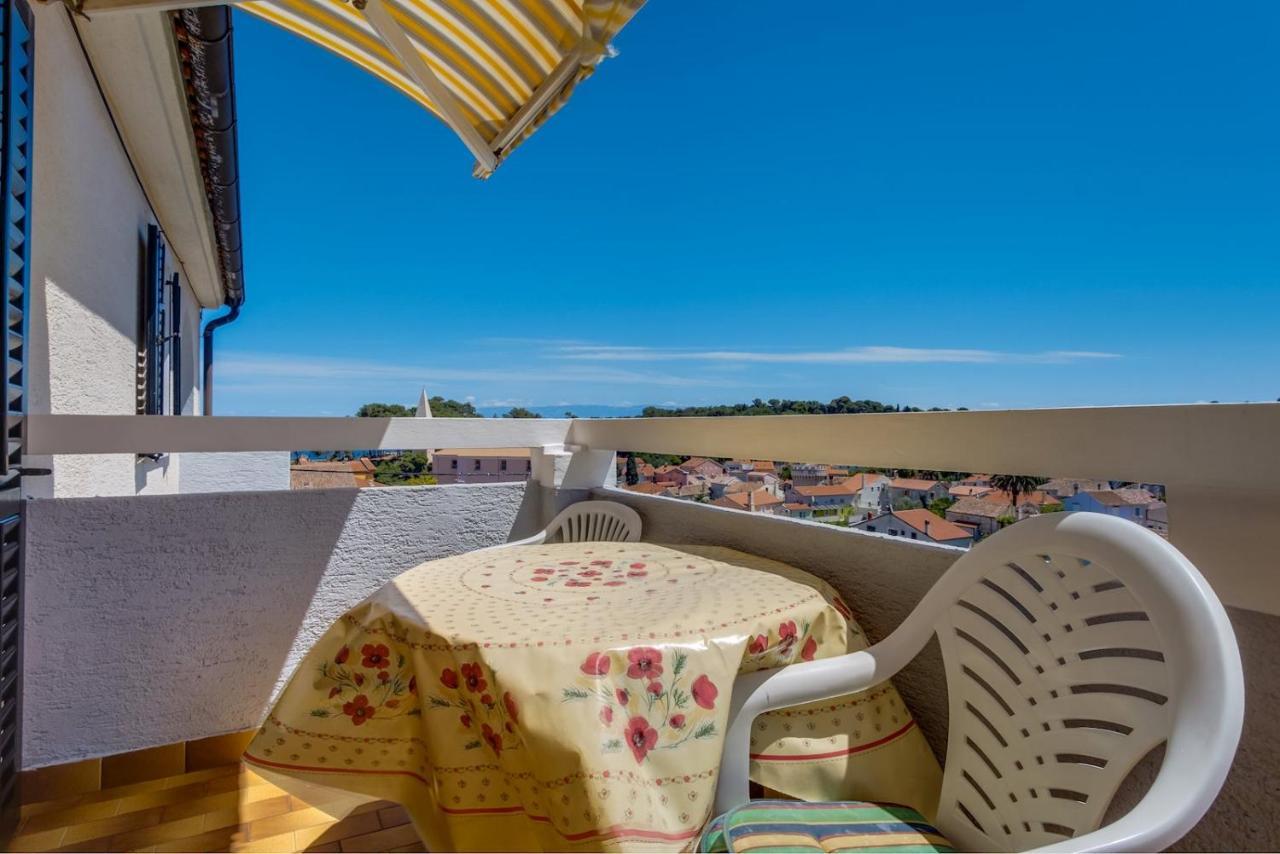 Apartmani Nadalina Veli Lošinj 外观 照片