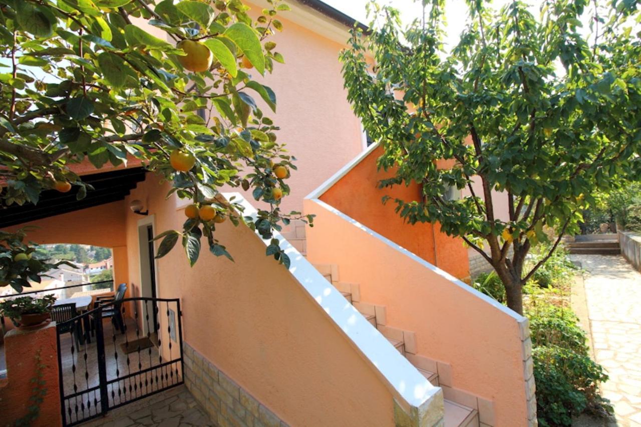 Apartmani Nadalina Veli Lošinj 外观 照片