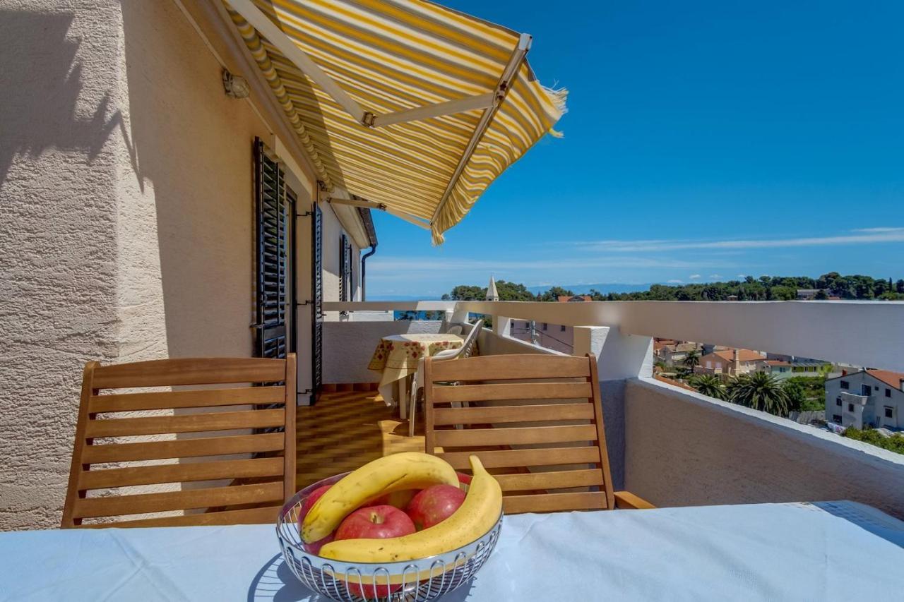 Apartmani Nadalina Veli Lošinj 外观 照片
