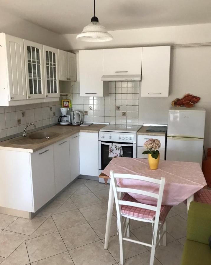 Apartmani Nadalina Veli Lošinj 外观 照片